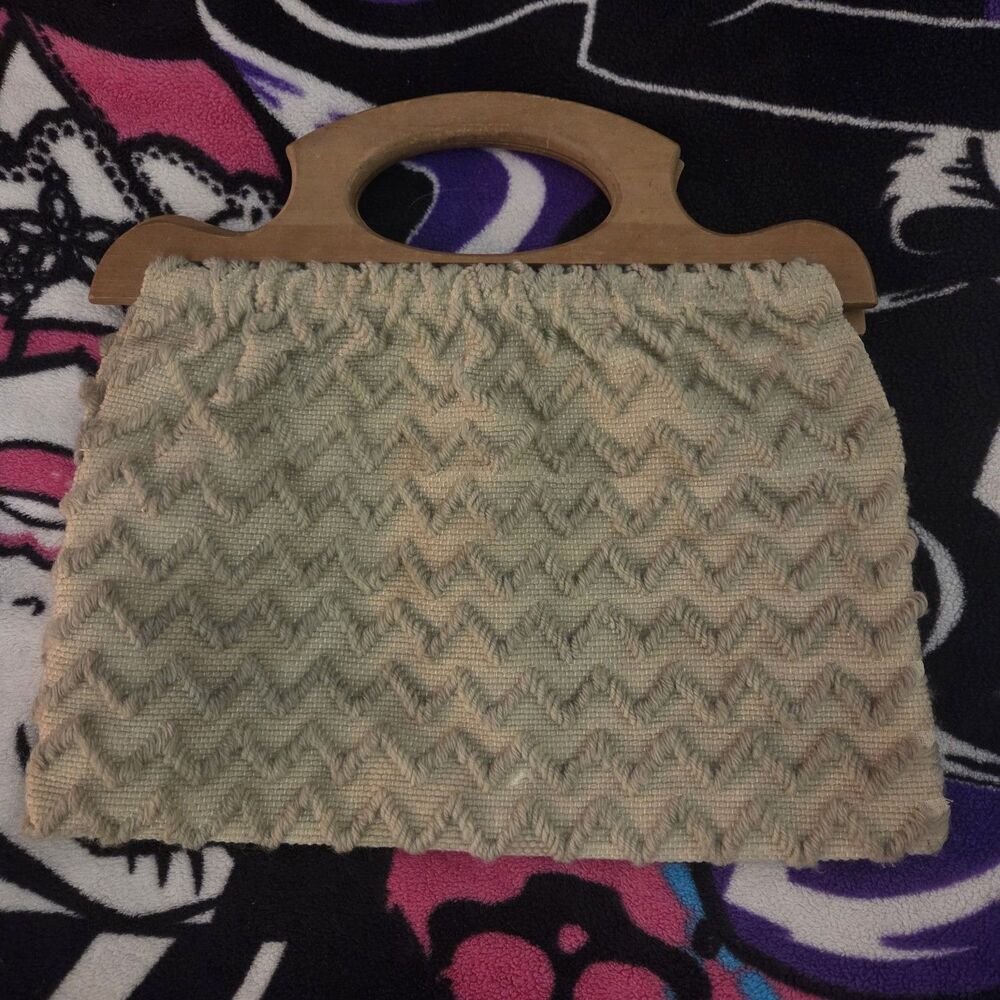 Vintage 1940s-50s Chenille Wooden Handle Purse – Zig Zag Tapestry Carpet Bag